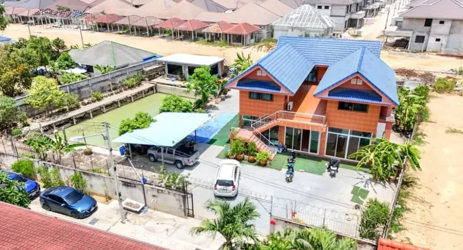 À vendre 3 chambres villa à Huay Yai, Pattaya