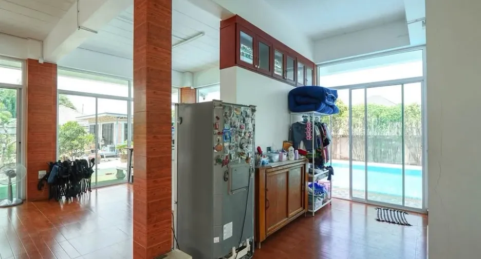 À vendre 3 chambres villa à Huay Yai, Pattaya