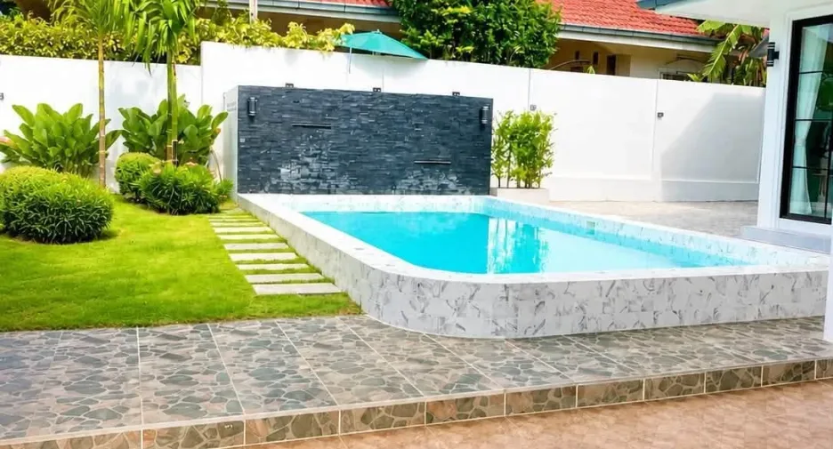 Villa en venta de 4 habitaciones en Bang Lamung, Chonburi