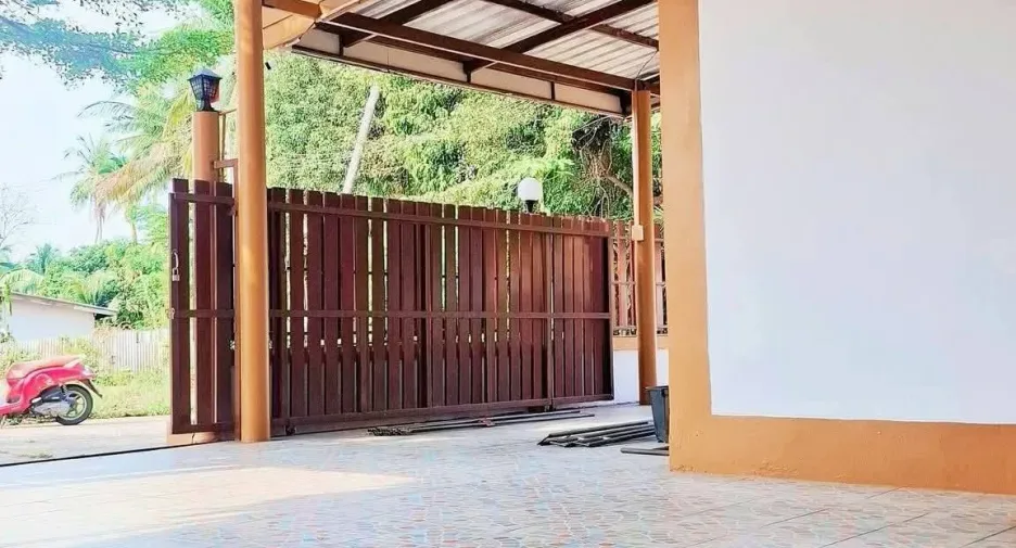 Haus zum Kauf mit 2 Zimmer in Bang Lamung, Chonburi