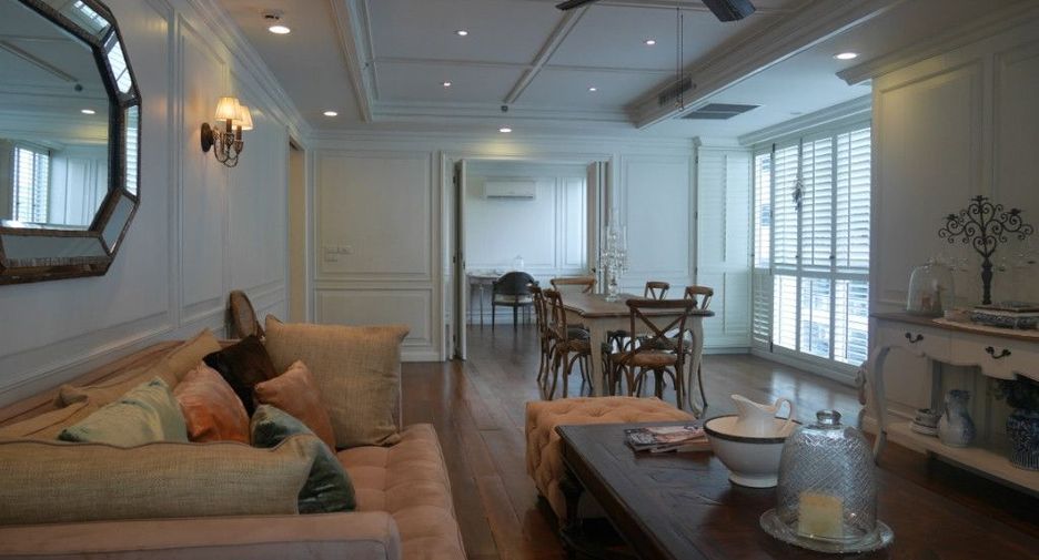 À louer 2 chambres condo à Pathum Wan, Bangkok