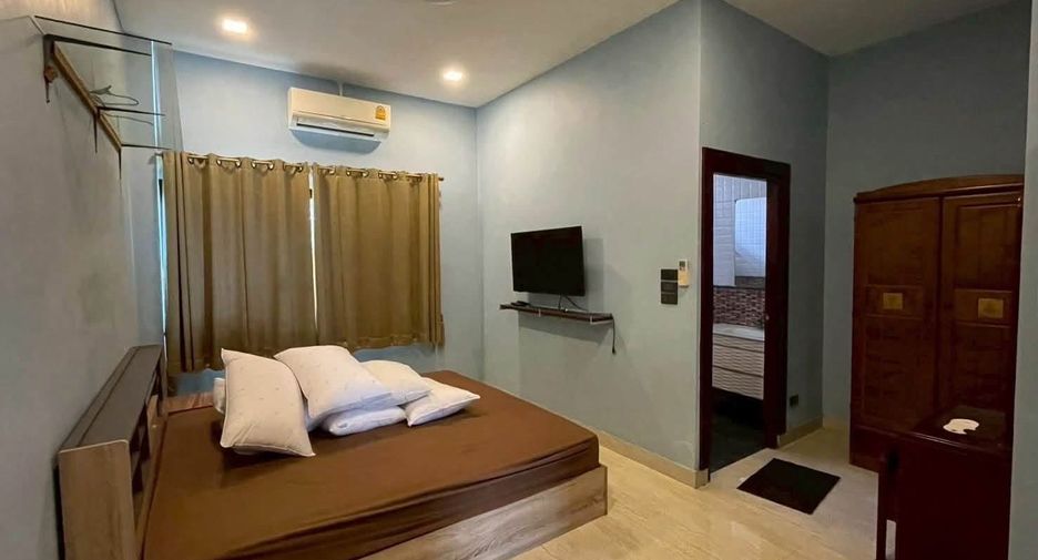 For rent 5 bedrooms house in Bang Lamung, Chonburi