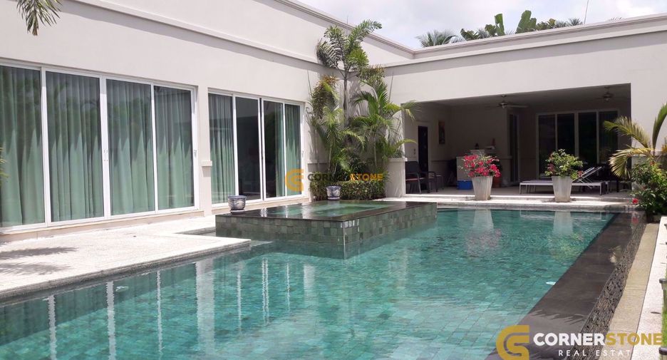 Casa en alquiler y en venta de 3 habitaciones en Bang Lamung, Chonburi