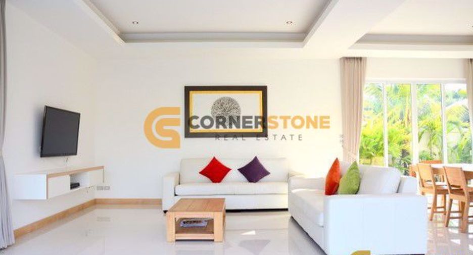 Casa en alquiler y en venta de 3 habitaciones en Bang Lamung, Chonburi