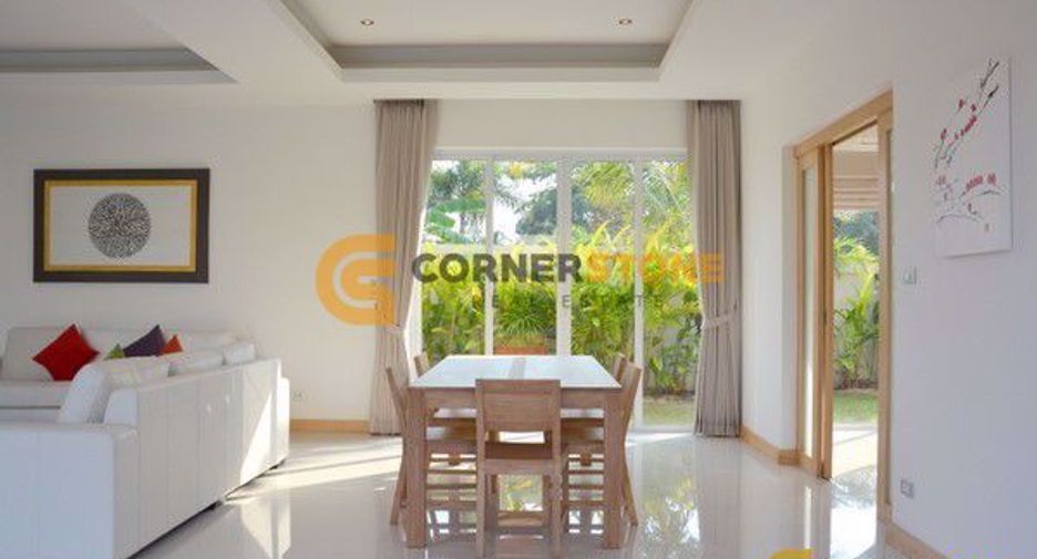 Casa en alquiler y en venta de 3 habitaciones en Bang Lamung, Chonburi