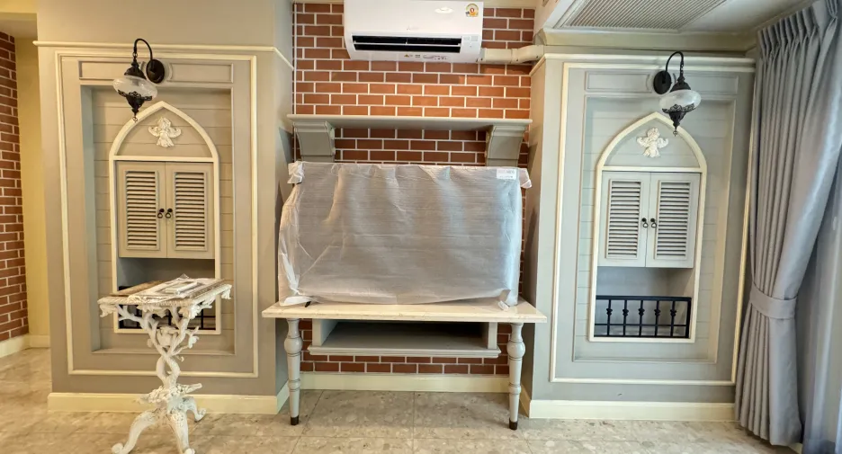 For sale 2 ベッドルーム condo in Khlong Toei, Bangkok