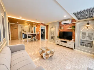 Продажа 2 спальни кондо в Кхлонг Тоеи, Бангкок