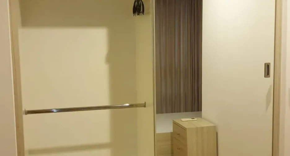 Condo en venta de 2 habitaciones en Huai Khwang, Bangkok