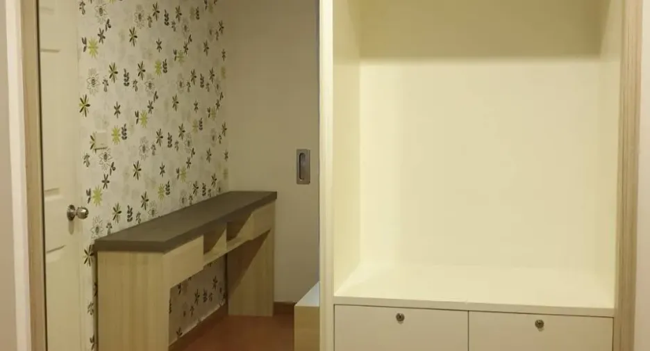 Condo en venta de 2 habitaciones en Huai Khwang, Bangkok
