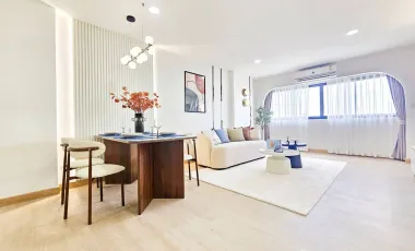 For sale 2 bedrooms condo in Phra Khanong, Bangkok
