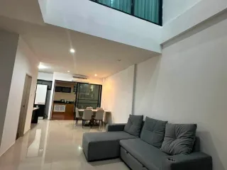 For rent 3 ベッドルーム townhouse in Bang Phli, Samut Prakan