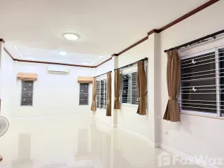 Casa en alquiler de 3 habitaciones en Mueang Khon Kaen, Khon Kaen