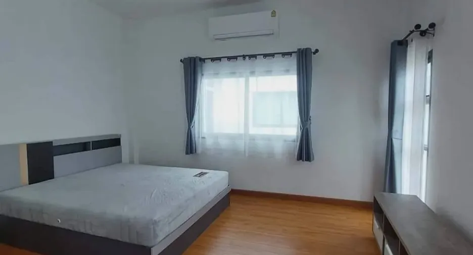 Casa en alquiler de 4 habitaciones en Mueang Khon Kaen, Khon Kaen