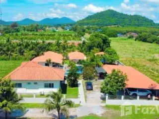 Villa en venta de 5 habitaciones en Mueang Rayong, Rayong