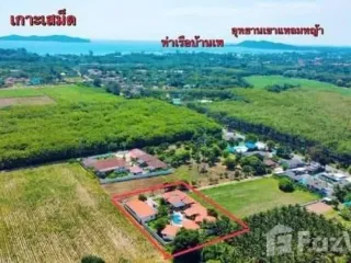 Villa en venta de 5 habitaciones en Mueang Rayong, Rayong