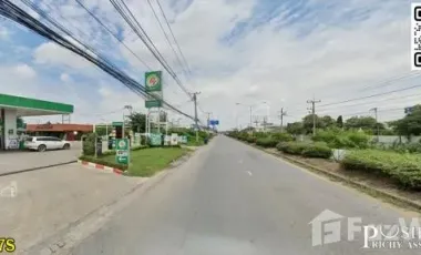 À vendre terrain à Phutthamonthon, Nakhon Pathom