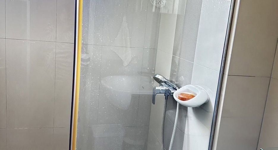 For sale 1 bed condo in Watthana, Bangkok