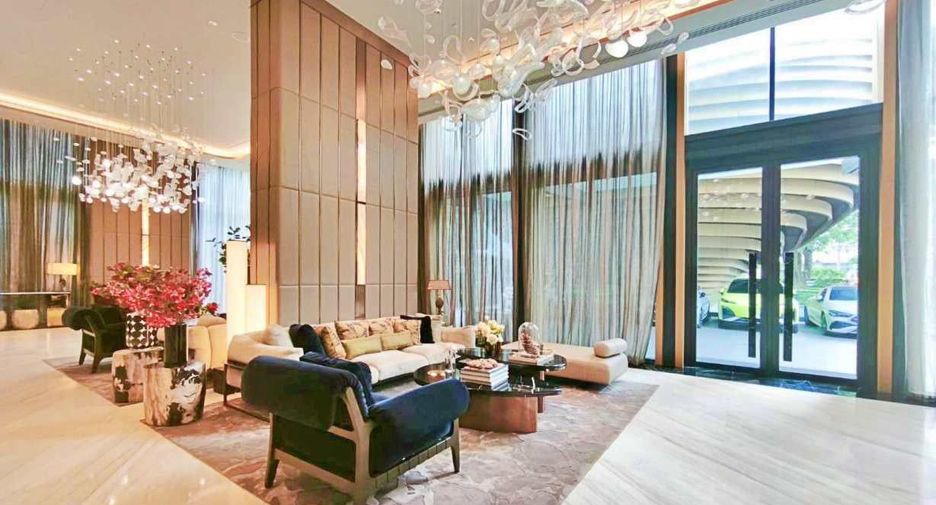 For rent 2 bedrooms condo in Watthana, Bangkok