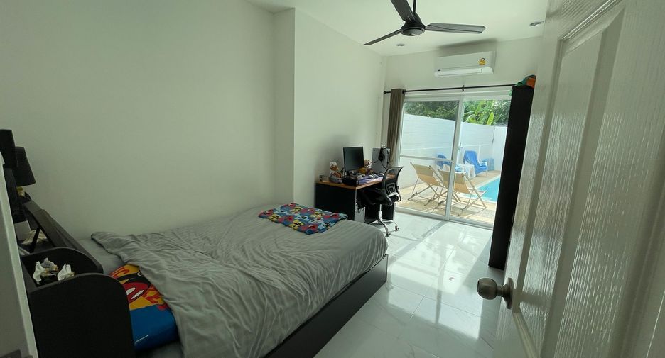 For sale and for rent 4 bedrooms house in Mueang Phuket, Phuket