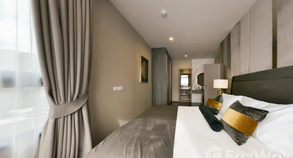 Condo en venta de 2 habitaciones en Huai Khwang, Bangkok
