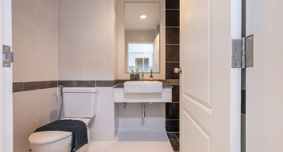 Condo en venta de estudio en Suan Luang, Bangkok