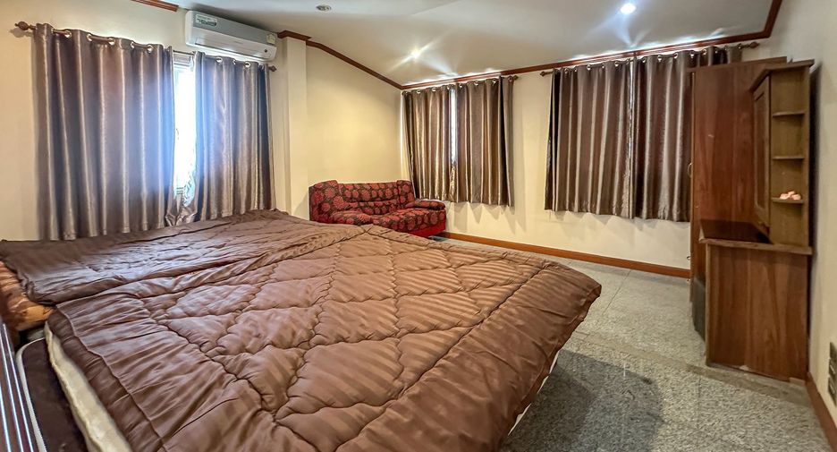 出售 4 卧室 独立屋 在 Bang Lamung, Chon Buri