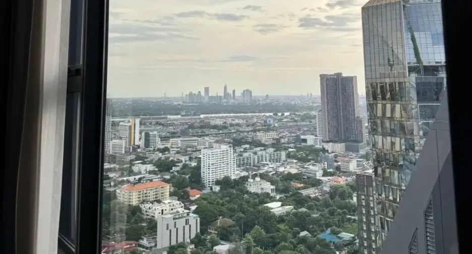 Wohnung zur Miete mit 2 Zimmer in Khlong Toei, Bangkok