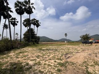 Grundstück zum Kauf in Pran Buri, Prachuap Khiri Khan