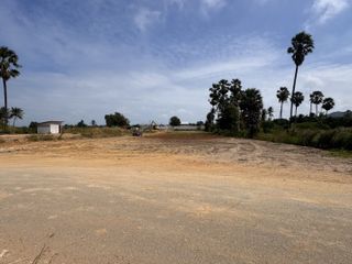 Grundstück zum Kauf in Pran Buri, Prachuap Khiri Khan