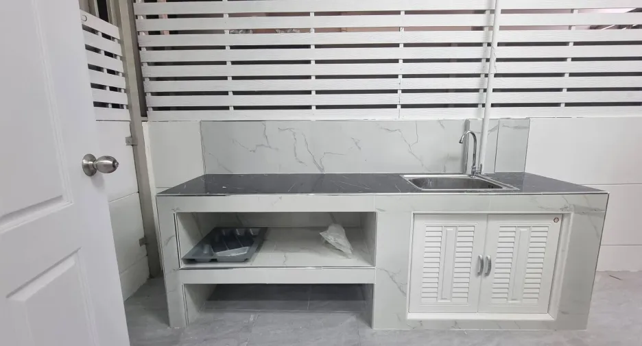 For rent 2 ベッドルーム townhouse in Mueang Chiang Mai, Chiang Mai