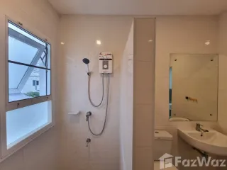 For rent 2 ベッドルーム townhouse in Mueang Chiang Mai, Chiang Mai