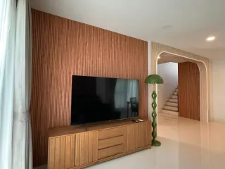 For rent 4 bedrooms house in Bang Phli, Samut Prakan