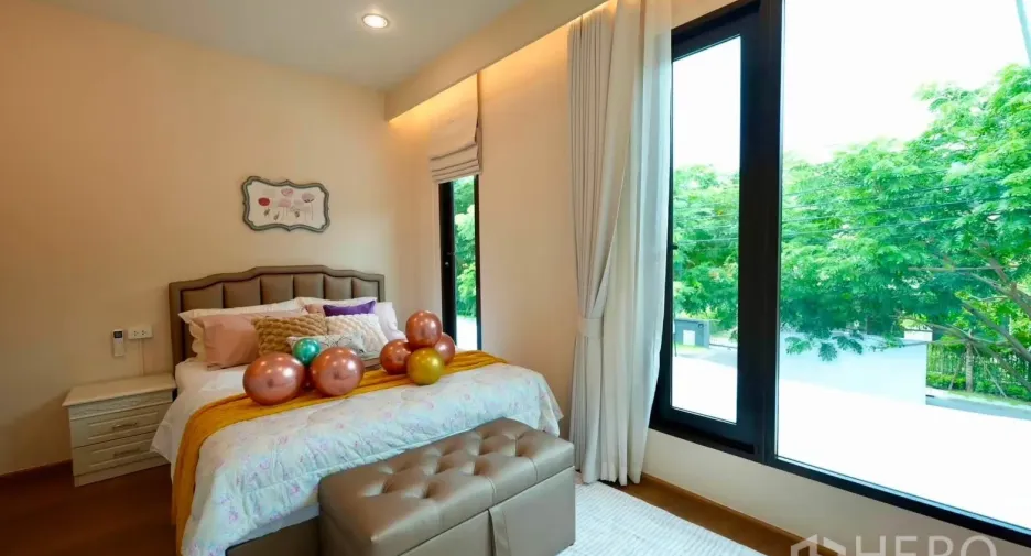 Аренда 4 спальни дом в Bang Phli, Самутпракан