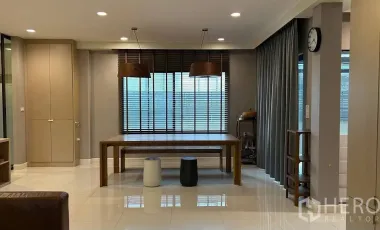Casa en alquiler de 3 habitaciones en Prawet, Bangkok