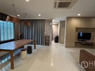 Casa en alquiler de 3 habitaciones en Prawet, Bangkok