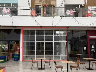 Gewerbefläche zur Miete in Khlong Toei, Bangkok