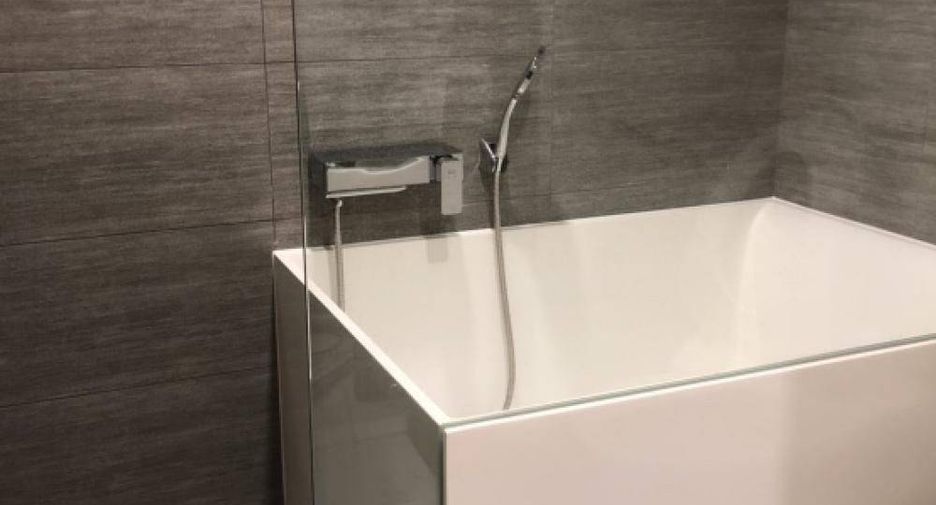 For sale 1 bed condo in Watthana, Bangkok