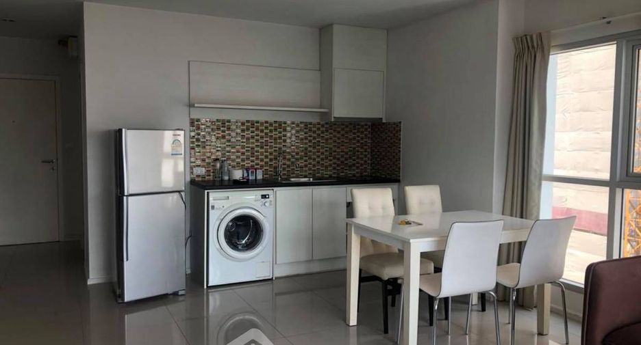 Wohnung zur Miete mit 2 Zimmer in Huai Khwang, Bangkok