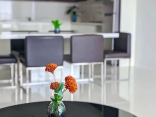 For rent 3 bedrooms condo in Sathon, Bangkok