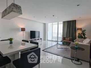 For rent 3 bedrooms condo in Sathon, Bangkok