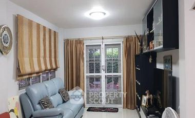 Casa en venta de 3 habitaciones en Nong Chok, Bangkok
