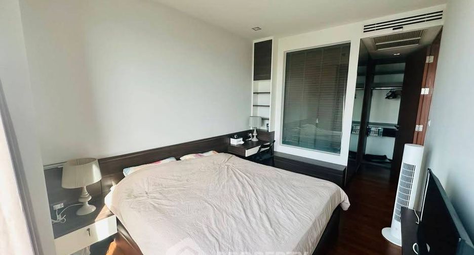 For rent and for sale 2 bedrooms condo in Khlong Toei, Bangkok
