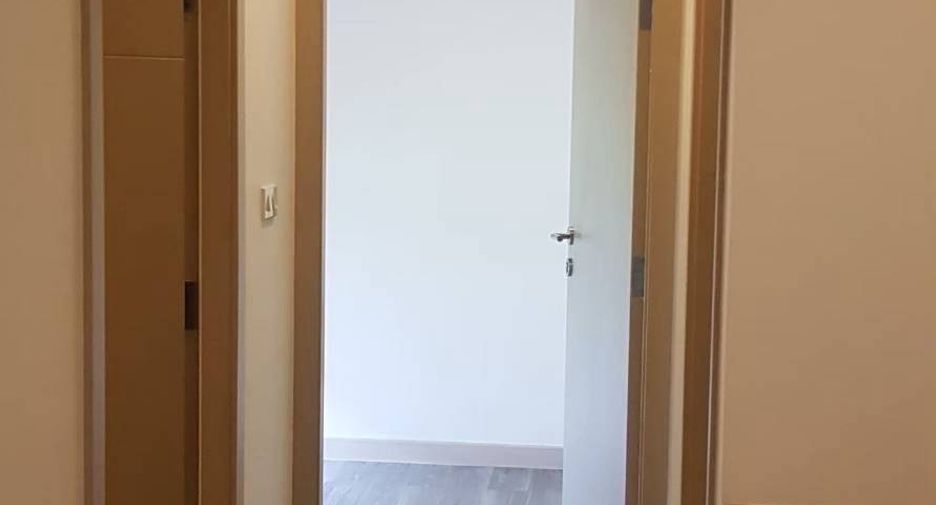 For sale 2 bedrooms condo in Phra Khanong, Bangkok