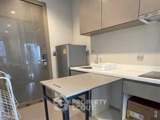For sale 1 bed condo in Huai Khwang, Bangkok