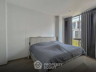 Casa en alquiler y en venta de 5 habitaciones en Lat Krabang, Bangkok