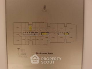 For sale 3 bedrooms condo in Khlong Toei, Bangkok