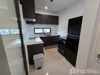 For rent 4 bedrooms house in Lat Krabang, Bangkok
