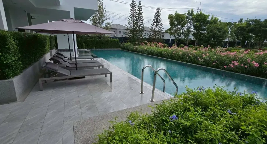 For rent 4 ベッドルーム house in Lat Krabang, Bangkok