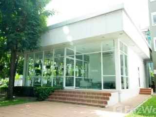 Wohnung zum Kauf mit Studio in Huai Khwang, Bangkok