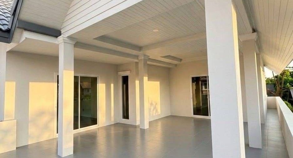 Haus zum Kauf mit 5 Zimmer in Sai Mai, Bangkok
